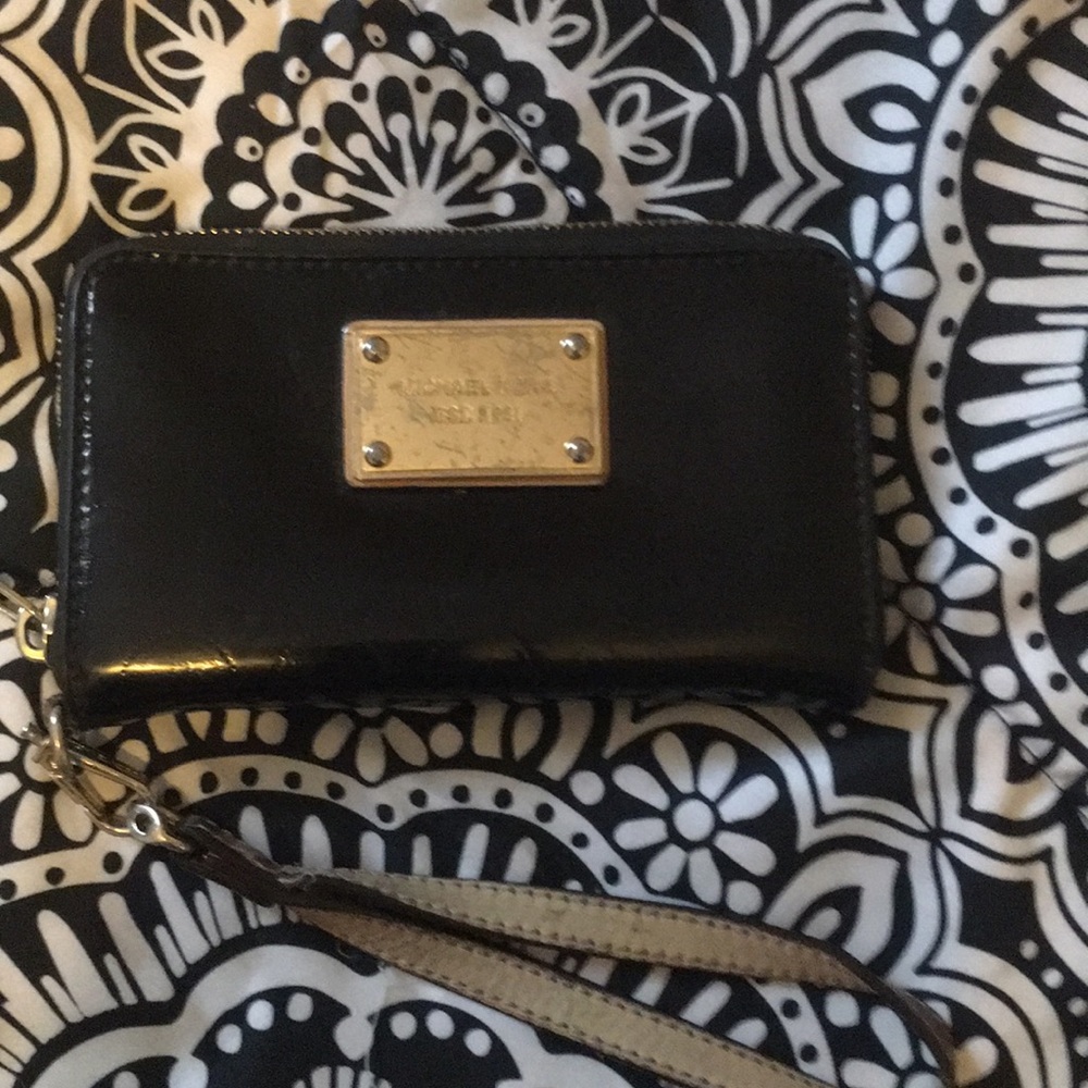 Micheal kors wallet